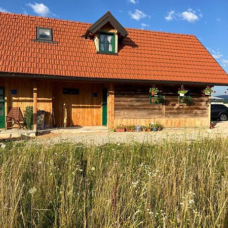 Apartamento Wooden House Ante Self Check - In And Check - Out Otočac Exterior foto