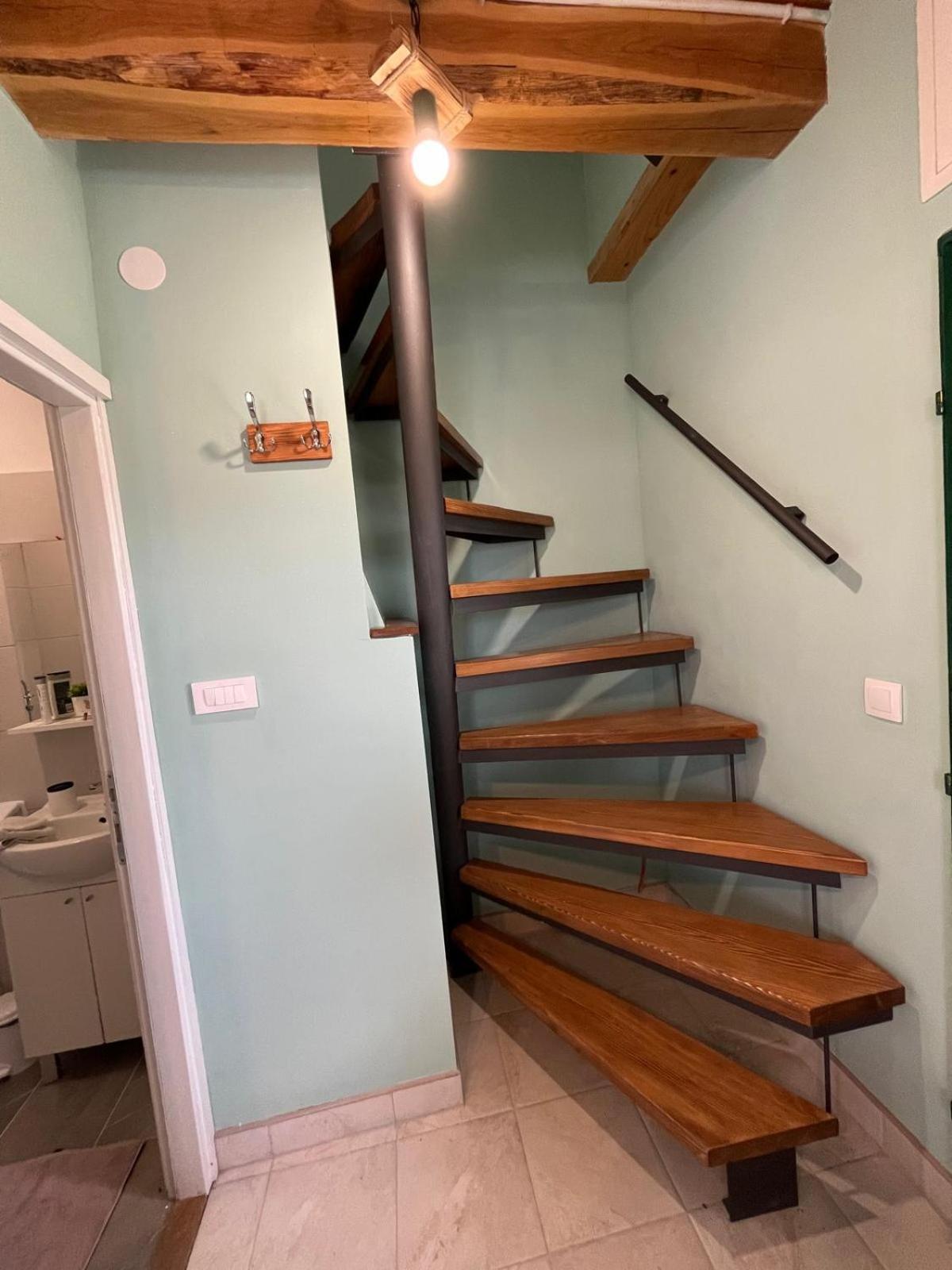 Apartamento Wooden House Ante Self Check - In And Check - Out Otočac Exterior foto
