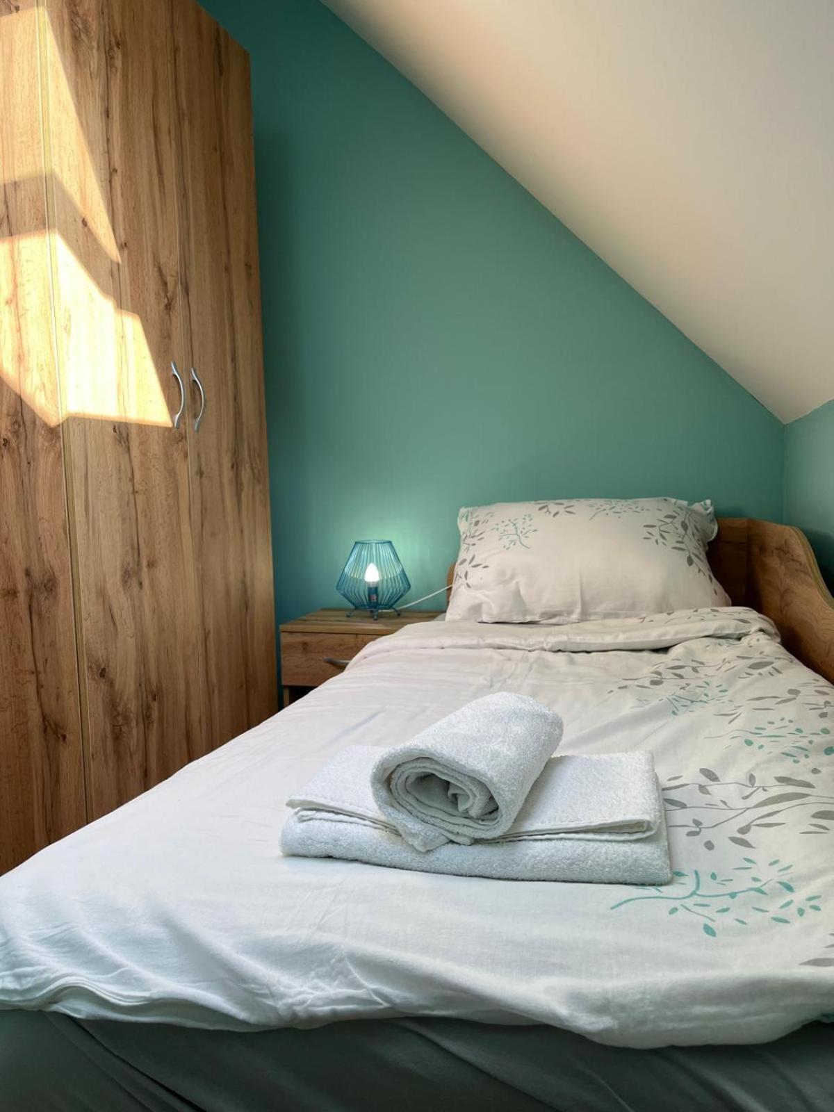 Apartamento Wooden House Ante Self Check - In And Check - Out Otočac Exterior foto