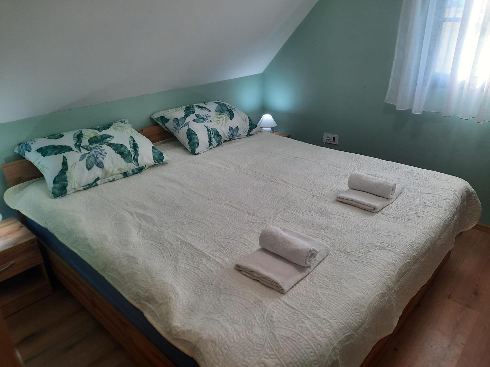 Apartamento Wooden House Ante Self Check - In And Check - Out Otočac Exterior foto